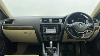 Used 2015 Volkswagen Jetta [2013-2017] Highline TDI AT Diesel Automatic interior DASHBOARD VIEW