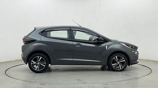 Used 2022 Tata Altroz XZ 1.2 Petrol Manual exterior RIGHT SIDE VIEW