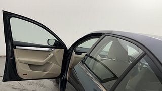 Used 2019 Skoda Octavia [2017-2019] 1.4 TSI MT Style Petrol Manual interior LEFT FRONT DOOR OPEN VIEW