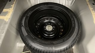 Used 2015 Honda City [2014-2017] V Petrol Manual tyres SPARE TYRE VIEW