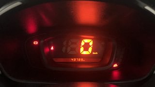Used 2019 Renault Kwid [2015-2019] RXL Petrol Manual interior CLUSTERMETER VIEW