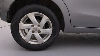 Used 2019 Maruti Suzuki Celerio ZXI AMT Petrol Automatic tyres RIGHT REAR TYRE RIM VIEW