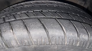 Used 2013 Maruti Suzuki Ertiga [2012-2015] ZDi Diesel Manual tyres RIGHT FRONT TYRE TREAD VIEW
