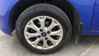 Used 2014 Ford Figo [2010-2015] Duratec Petrol Titanium 1.2 Petrol Manual tyres LEFT FRONT TYRE RIM VIEW