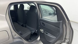 Used 2016 Renault Kwid [2015-2019] RXL Petrol Manual interior RIGHT SIDE REAR DOOR CABIN VIEW