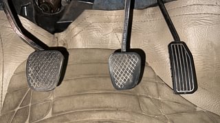 Used 2015 Honda Mobilio [2014-2017] S Petrol Petrol Manual interior PEDALS VIEW
