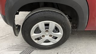 Used 2016 Renault Kwid [2015-2019] RXT Petrol Manual tyres RIGHT REAR TYRE RIM VIEW