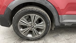 Used 2016 Hyundai Creta [2015-2018] 1.6 SX Plus Auto Diesel Automatic tyres RIGHT REAR TYRE RIM VIEW