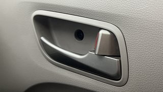 Used 2019 Hyundai New Santro 1.1 Magna AMT Petrol Automatic top_features Central locking