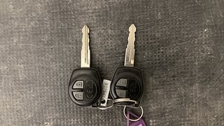 Used 2020 maruti-suzuki Vitara Brezza VDi AGS Diesel Automatic extra CAR KEY VIEW