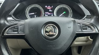 Used 2020 Skoda Superb L&K TSI AT Petrol Automatic top_features Cruise control