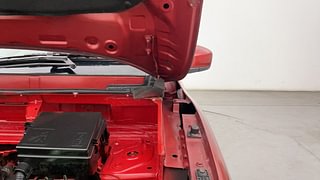 Used 2019 Renault Kwid [2015-2019] 1.0 RXT AMT Opt Petrol Automatic engine ENGINE LEFT SIDE HINGE & APRON VIEW