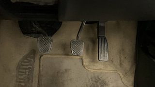 Used 2015 Honda City [2014-2017] V Petrol Manual interior PEDALS VIEW