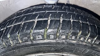 Used 2014 Maruti Suzuki Alto 800 [2012-2016] Lxi Petrol Manual tyres LEFT FRONT TYRE TREAD VIEW
