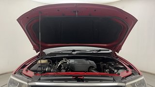 Used 2022 mahindra Scorpio N Z8 L Diesel 7 STR Diesel Manual engine ENGINE & BONNET OPEN FRONT VIEW