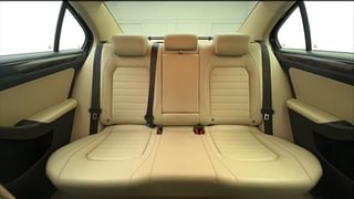 Used 2015 Volkswagen Jetta [2013-2017] Highline TDI AT Diesel Automatic interior REAR SEAT CONDITION VIEW