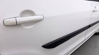 Used 2013 Maruti Suzuki Ertiga [2012-2015] ZDi Diesel Manual dents MINOR SCRATCH