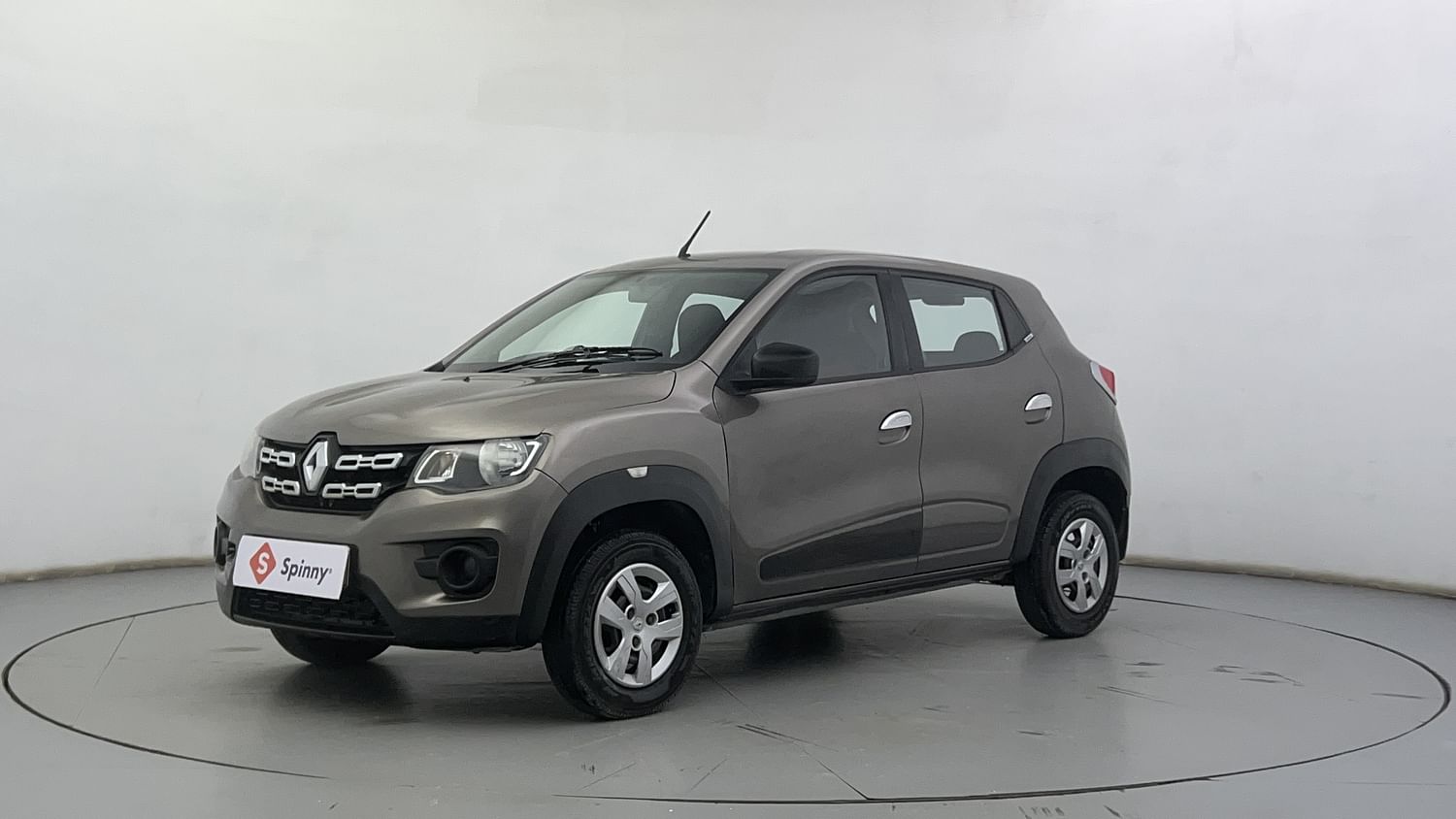 LEFT FRONT CORNER VIEW