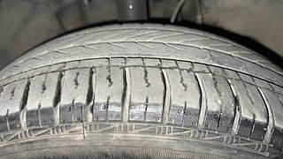 Used 2018 Tata Tiago [2016-2020] Revotron XZA AMT Petrol Automatic tyres RIGHT FRONT TYRE TREAD VIEW