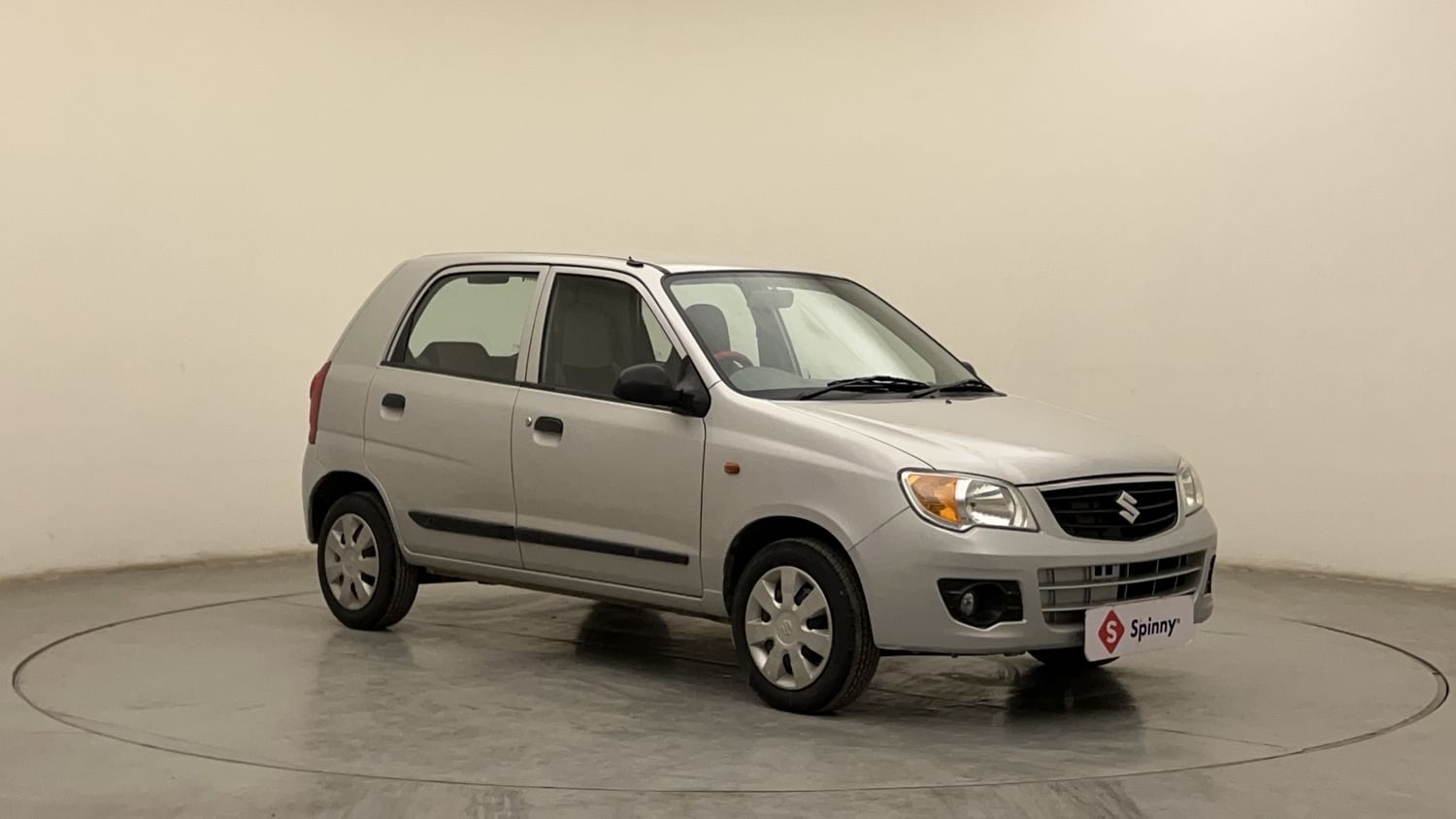 New Maruti Suzuki Alto K10 exterior RIGHT FRONT CORNER VIEW