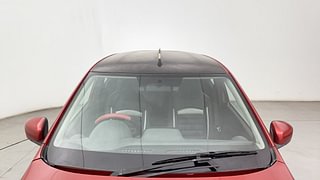 Used 2019 Renault Kwid [2015-2019] 1.0 RXT AMT Opt Petrol Automatic exterior FRONT WINDSHIELD VIEW