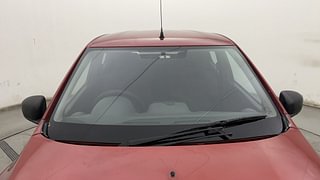 Used 2016 Renault Kwid [2015-2019] RXT Petrol Manual exterior FRONT WINDSHIELD VIEW