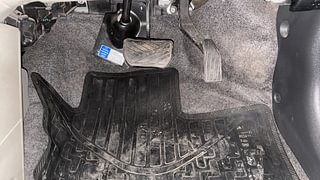 Used 2019 Maruti Suzuki Alto K10 [2014-2019] VXI AMT (O) Petrol Automatic interior PEDALS VIEW