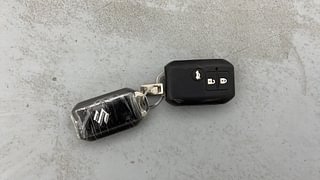 Used 2022 Toyota Glanza V Petrol Manual extra CAR KEY VIEW