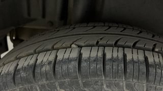 Used 2013 Maruti Suzuki Swift Dzire VXI Petrol Manual tyres RIGHT REAR TYRE TREAD VIEW