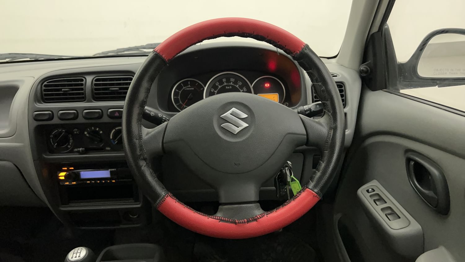 New Maruti Suzuki Alto K10 interior STEERING VIEW
