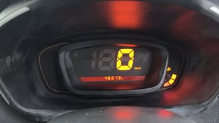 Used 2016 Renault Kwid [2015-2019] RXL Petrol Manual interior CLUSTERMETER VIEW