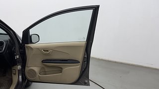 Used 2015 Honda Mobilio [2014-2017] S Petrol Petrol Manual interior RIGHT FRONT DOOR OPEN VIEW