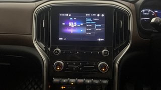 Used 2022 mahindra Scorpio N Z8 L Diesel 7 STR Diesel Manual interior MUSIC SYSTEM & AC CONTROL VIEW