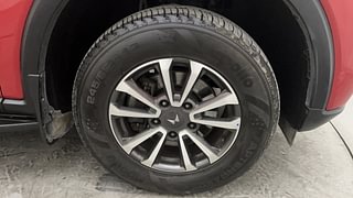 Used 2022 mahindra Scorpio N Z8 L Diesel 7 STR Diesel Manual tyres RIGHT FRONT TYRE RIM VIEW