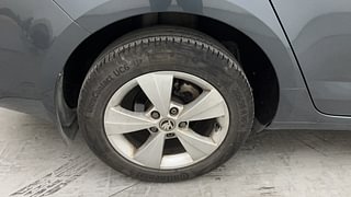 Used 2019 Skoda Octavia [2017-2019] 1.4 TSI MT Style Petrol Manual tyres RIGHT REAR TYRE RIM VIEW