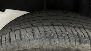 Used 2019 Renault Kwid [2015-2019] RXL Petrol Manual tyres RIGHT REAR TYRE TREAD VIEW