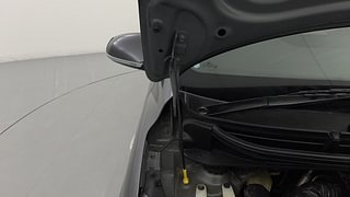 Used 2022 Hyundai Aura S 1.2 CNG Petrol Petrol+cng Manual engine ENGINE RIGHT SIDE HINGE & APRON VIEW