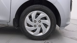 Used 2019 Hyundai New Santro 1.1 Sportz MT Petrol Manual tyres RIGHT FRONT TYRE RIM VIEW