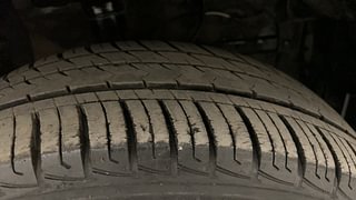 Used 2020 maruti-suzuki Vitara Brezza VDi AGS Diesel Automatic tyres RIGHT FRONT TYRE TREAD VIEW