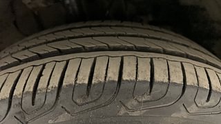 Used 2016 Tata Tiago [2016-2020] XZ CNG (Outside Fitted) Petrol+cng Manual tyres RIGHT FRONT TYRE TREAD VIEW