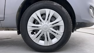Used 2018 Tata Zest [2014-2019] XM Petrol Petrol Manual tyres RIGHT FRONT TYRE RIM VIEW