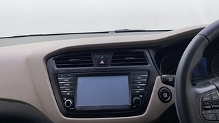 Used 2018 Hyundai Elite i20 [2014-2018] Asta 1.2 (O) Petrol Manual top_features Touch screen infotainment system