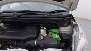 Used 2013 Maruti Suzuki Ertiga [2012-2015] ZDi Diesel Manual engine ENGINE LEFT SIDE HINGE & APRON VIEW