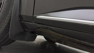 Used 2020 Skoda Superb L&K TSI AT Petrol Automatic dents MINOR DENT