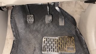 Used 2013 Maruti Suzuki Ertiga [2012-2015] ZDi Diesel Manual interior PEDALS VIEW