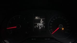 Used 2016 Volkswagen Polo [2015-2019] Comfortline 1.2L (P) Petrol Manual interior CLUSTERMETER VIEW