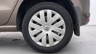 Used 2016 Volkswagen Polo [2015-2019] Comfortline 1.2L (P) Petrol Manual tyres LEFT REAR TYRE RIM VIEW