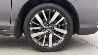 Used 2020 Honda City ZX Petrol Manual tyres RIGHT FRONT TYRE RIM VIEW