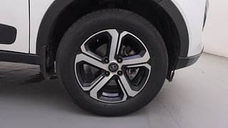 Used 2021 Tata Nexon XZ Plus S Petrol Manual tyres RIGHT FRONT TYRE RIM VIEW