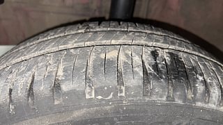 Used 2011 Toyota Etios [2010-2017] G Petrol Manual tyres LEFT FRONT TYRE TREAD VIEW
